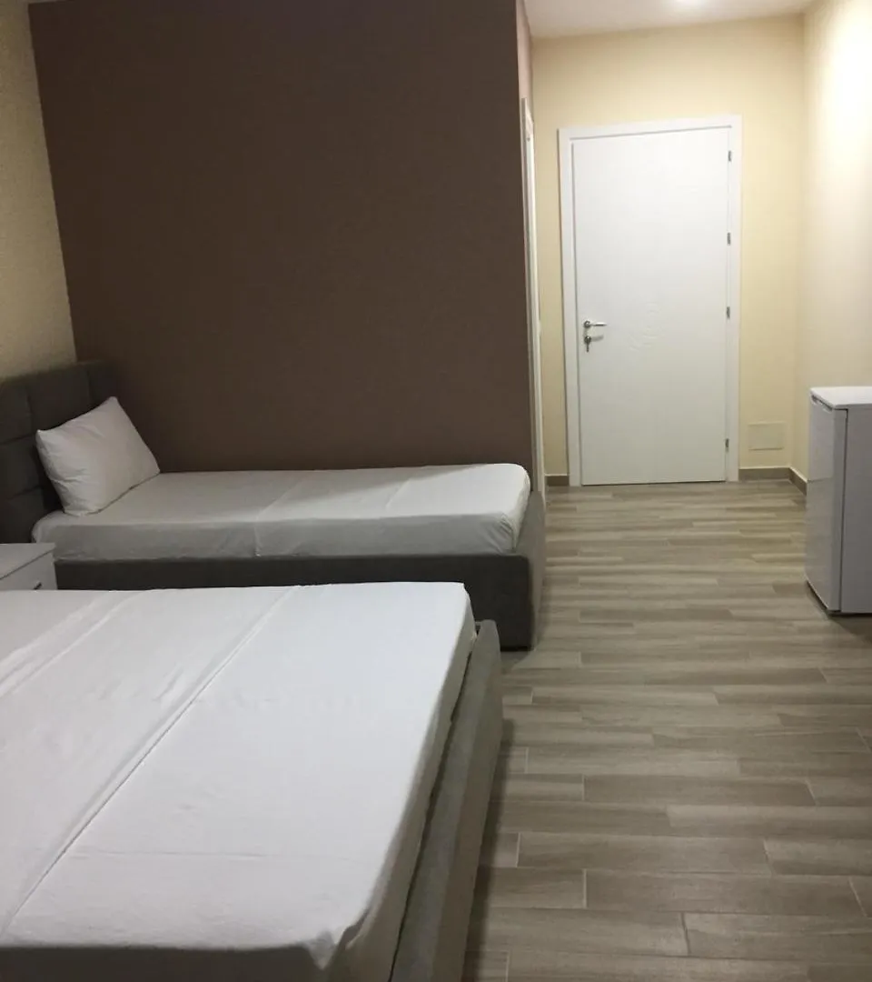 Hotel Eduard Shëngjin